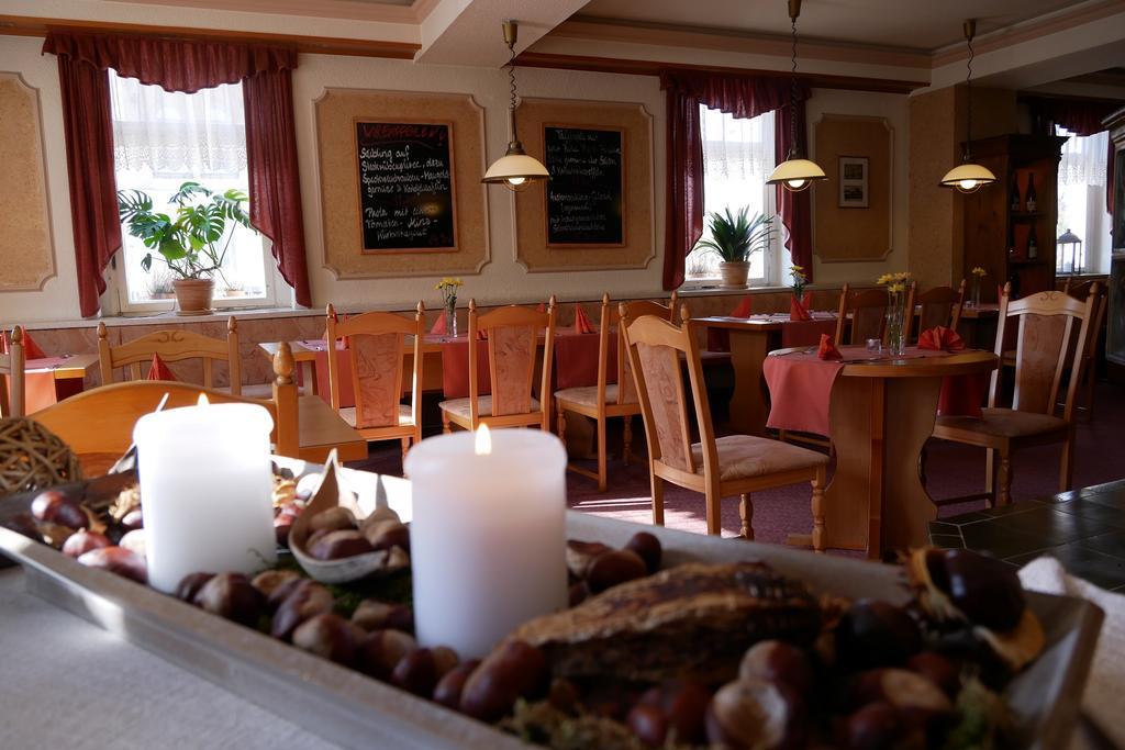 Hotel Garni Brauhof Niederwiesa Екстериор снимка